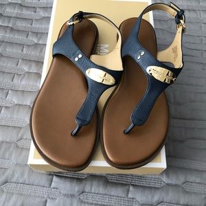 Michael Kors Plate Thong